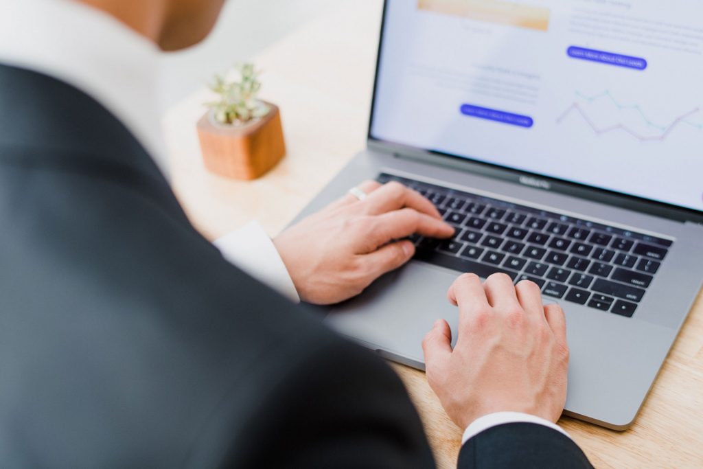 Get your Customers Details in Contracts